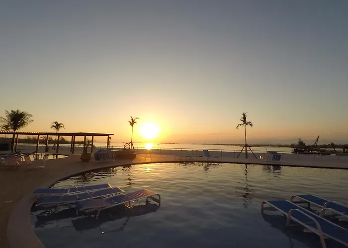Golden Lake - Flx Pe Na Areia 2 Arraial Do Cabo